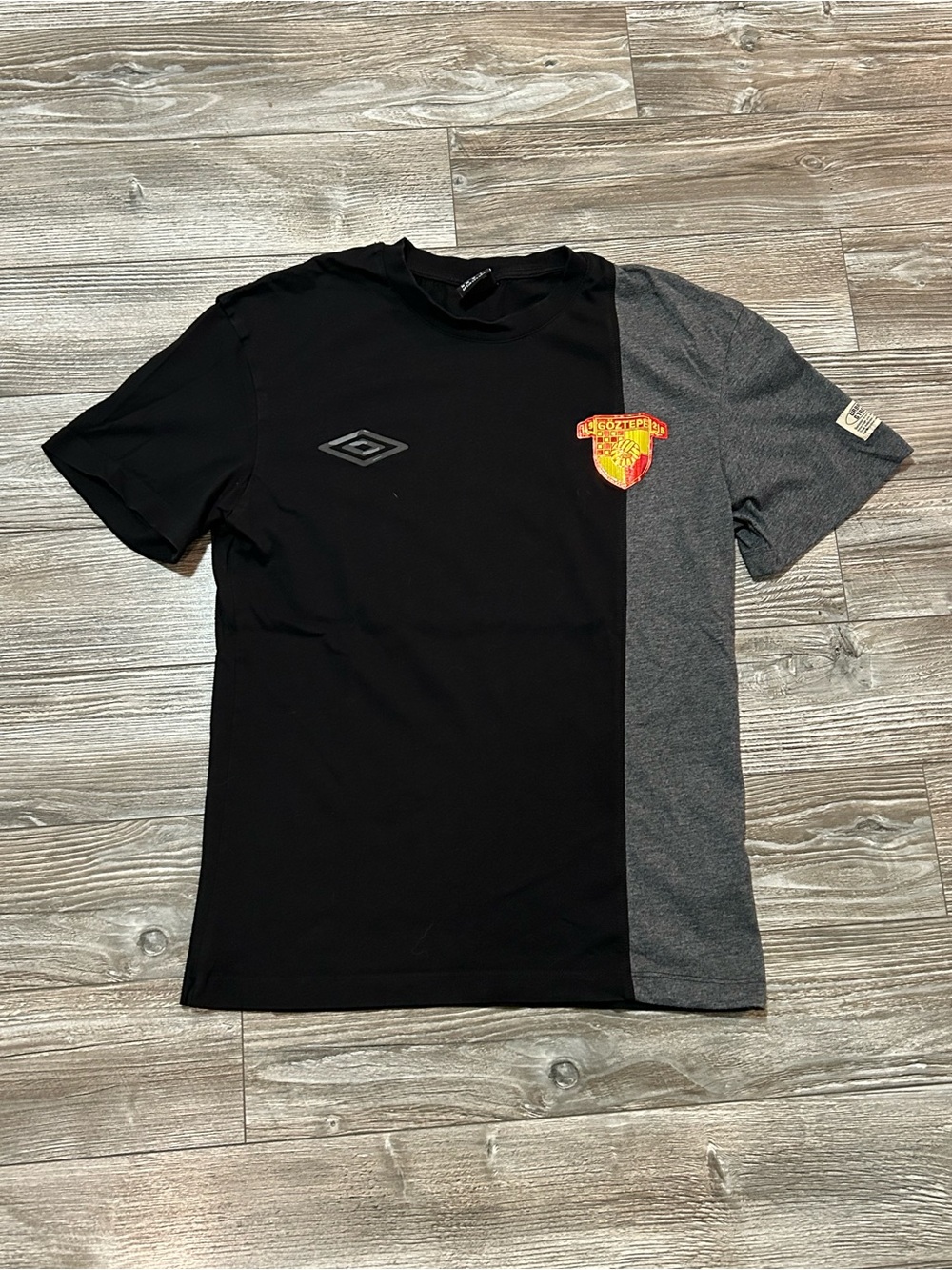 Goztepe SK Umbro Soccer Training Jersey Size Small